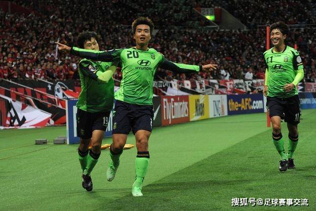 半场-申申花0射正 0-2落后柔佛新山