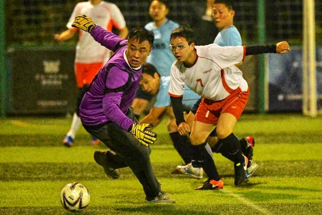 排超男排A级上海挫山东领跑 天津3-1北汽升至第3